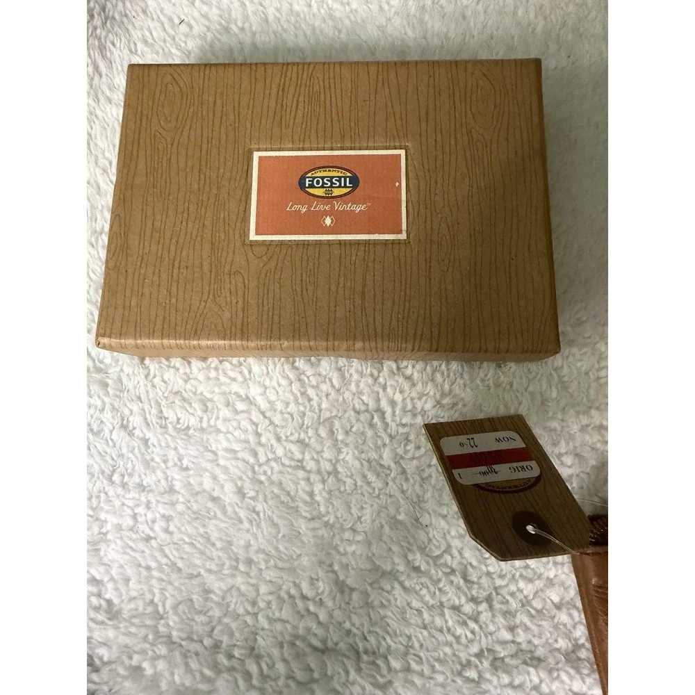 Fossil Maddox Chestnut Pebbled Leather Zip Coin Keyhole NEW NIB Vtg Change Brown